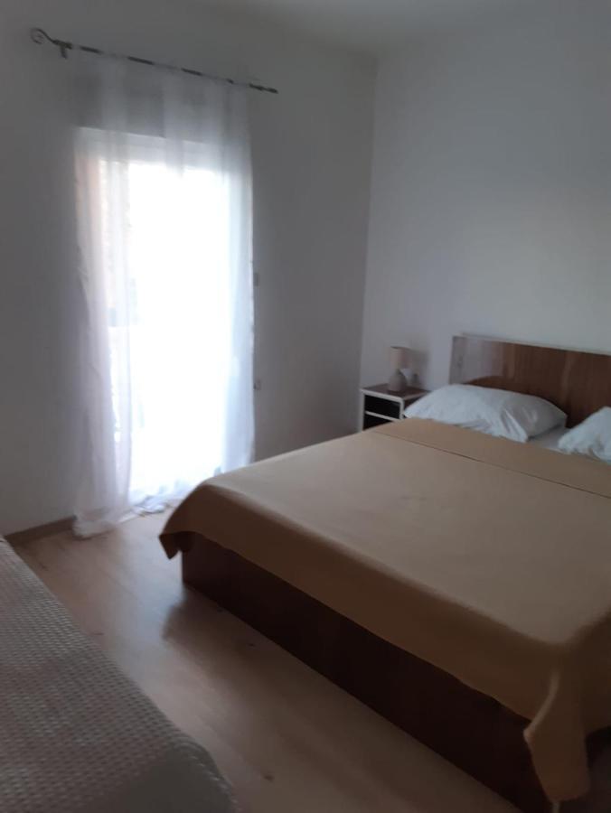 Apartment Luka 비빈제 외부 사진